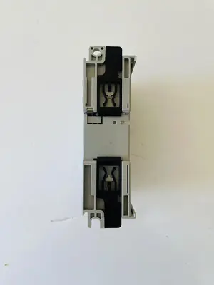 Allen-Bradley 1769-IQ16 SER A Compact I/O Module #K-577