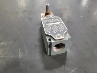 USED ALLEN-BRADLEY 802T-H
