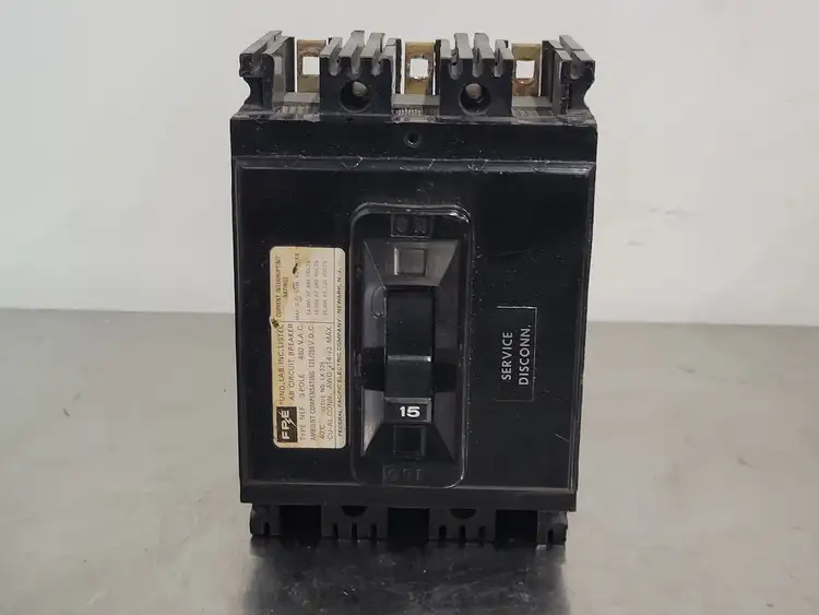 Used FEDERAL PIONEER NEF315 Switchgears British Columbia CA | Lenmark #241407