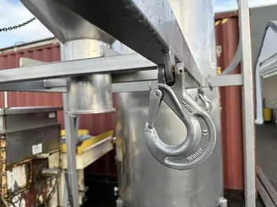 Vac-U-Max Vacuum Loader