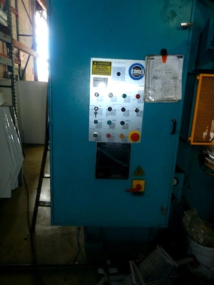 USED 1999 ADIRA QHD-15040