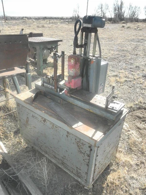 USED STAMPING MACHINE HYDRAULIC/PNUEMATIC