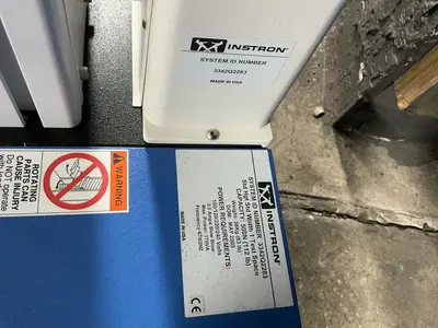 Used INSTRON 3342Q 2283 Precision Universal Testing Machines Ohio US | HGR 24 #1280198