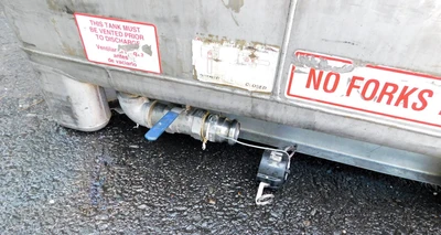 USED HOOVER MATERIALS 350 GALLON