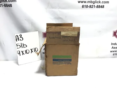 Glass Globe Listed fix fitting 36L I o-z Gedney VM44