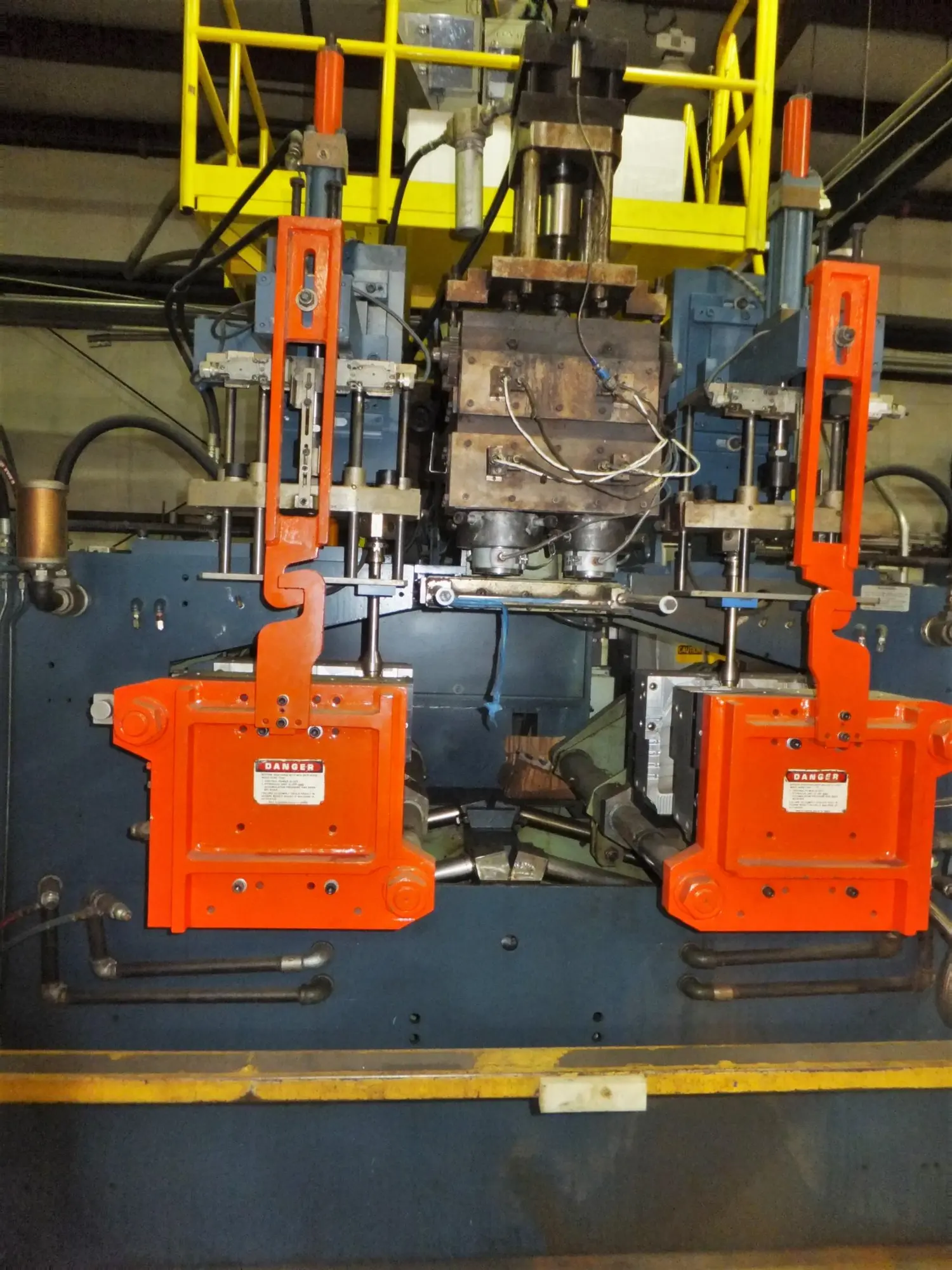 USED 1984 BEKUM H-151