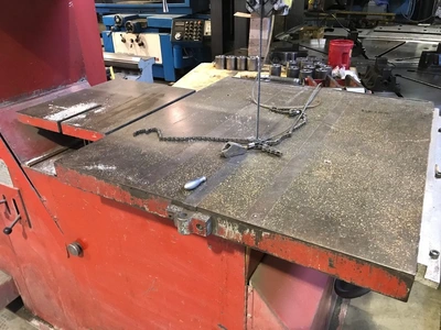 PEERLESS Vertical Bandsaw
