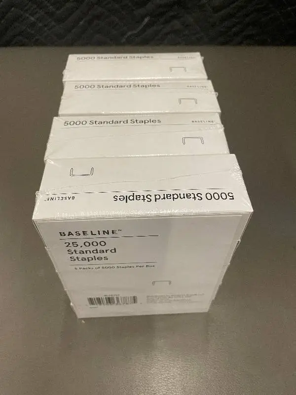 DE 3 - Baseline 25,000 Standard Staples in 5 Packs of 5000 Per Box