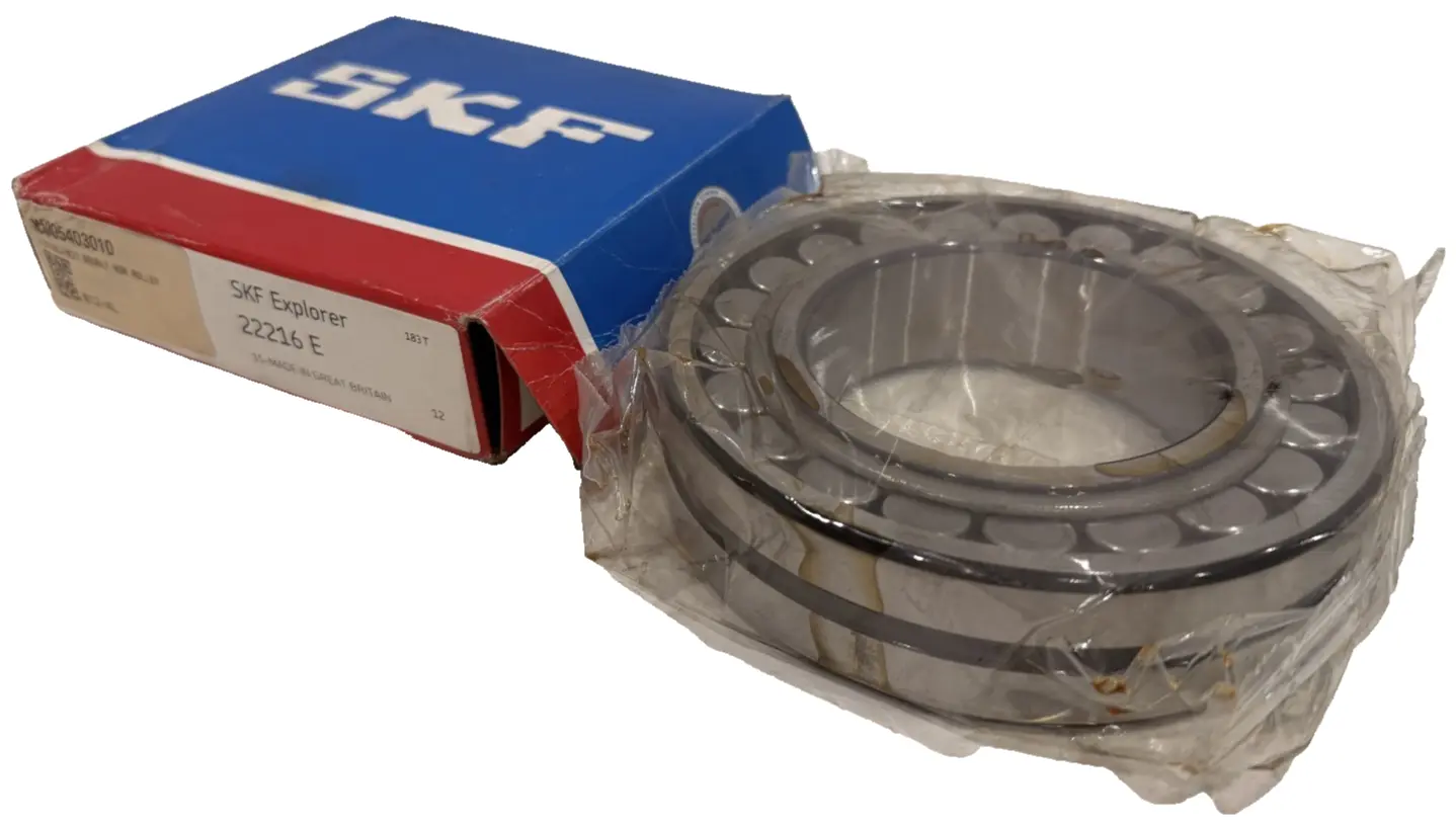 NEW SKF 22216E