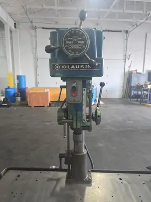 Used CLAUSING 1666 Heavy Duty Multiple Spindle Drills including Gang & Cluster Kentucky US | Aucto #565434