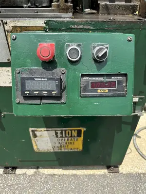 Used LEWIS 2SHV Feeding & Straightening Machines Ohio US | Portage Packaging Systems, Inc. #1397126