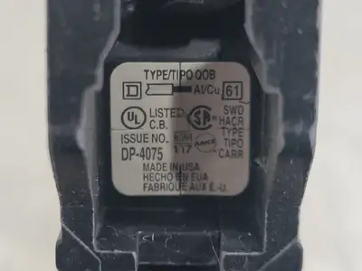 USED SQUARE D QOB120
