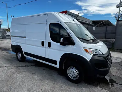 Used 2025 RAM PROMASTER 2500 Vans Florida US | Truck and Van Outlet #1509176