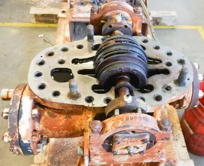 USED GOULDS 3305