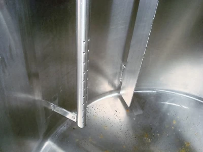 1,000L S/S Enclosed Mixing Tank