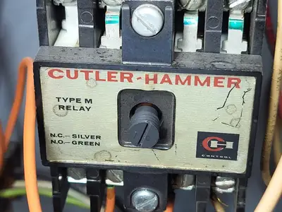 USED SQUARE D FC-20