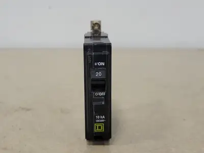 USED SQUARE D QOB120