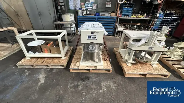 Used Ross 4 Gal Ross Mixer, Model DPM-4 with DS-4 Press Mixers Ohio US | Federal Equipment Company #179722
