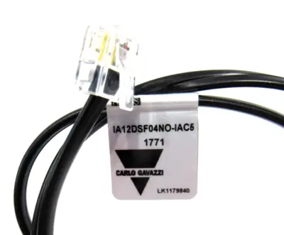 NEW CARLO GAVAZZI IA12DSF04NO-IAC5 PROXIMITY SWITCH IA12DSF04NOIAC5