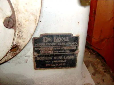 De Laval EM 114-E olive oil purifier.