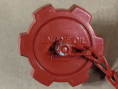 Engine Oil Cap Filler with Chain HZJ79