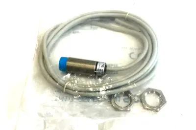 NEW SICK IM18-08NPS-ZW1 INDUCTIVE PROXIMITY SENSOR IM1808NPSZW1