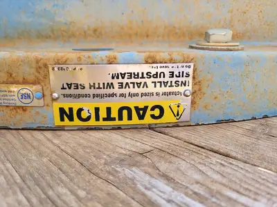 USED DEZURIK 9650220R002