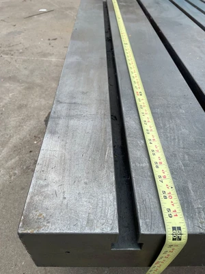 G & L Air Lift 4' x 5' Rotary Table