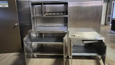 Custom Stainless steel Service & Packaging Station