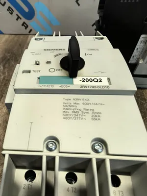 SIEMENS 3RV1742-5LD10 Circuit Breakers | ESS Industrial Equipment Sales (6)