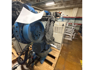 USED 2011 YASKAWA MOTOMAN-ES165D