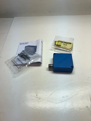 NEW 1pcs New wenglor laser sensor YP11MGVL80 Does Not Apply