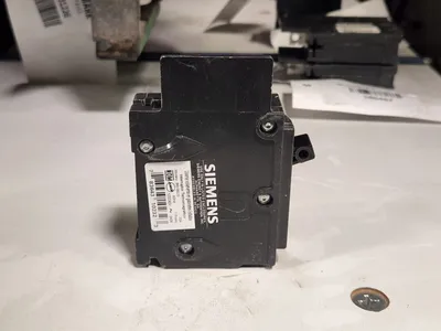Used SIEMENS BQ1B020 Switchgears British Columbia CA | Lenmark #242060