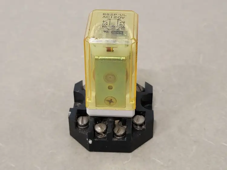 New | in-Stock IDEC RR2P-U Misc Electrical & Power Parts British Columbia CA | Lenmark #247106