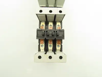 Siemens 3RV1042-4LB10 Motor Starter Circuit Breaker Contactor 90A 600V 3PH