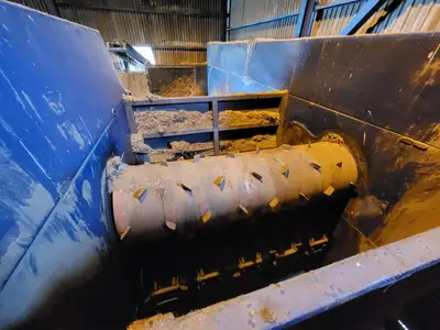 Wood Room Feeder System