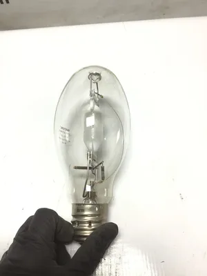 Venture 1-800-437-0111 Light Bulb White Lux MH 400W/U/LU/ED28