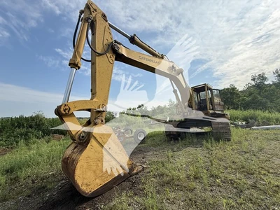 USED 1978 CATERPILLAR 245