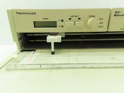 Cole Parmer 2030-0000 Linear Flatbed Chart Recorder 2 Channel Thermocouple Volt