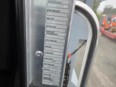 USED 2020 KENWORTH T270