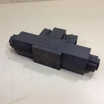 USED YUKEN DSG-01-3C40-D24-5018