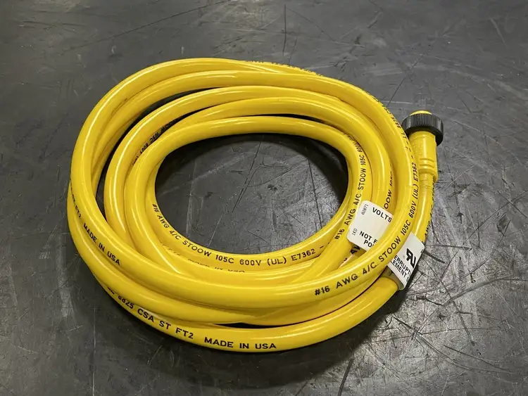 New | in-Stock CROUSE-HINDS 5000110-8 Cable & Wire British Columbia CA | Lenmark #252377