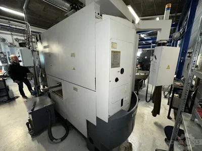USED 2007 OKUMA LVT-300M