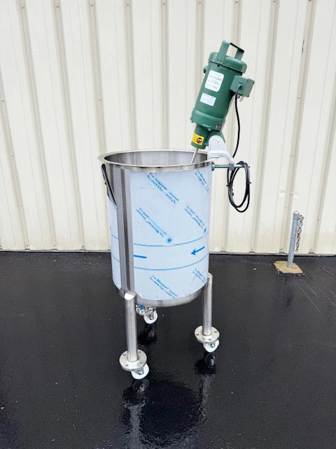Used G&F MANUFACTURING CO. TKD-50G Stainless Steel Tanks Connecticut US | Litchfield Packaging Machinery #685661