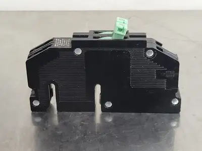 30 Amp, 1 Pole, 120/240 volts Circuit Breaker