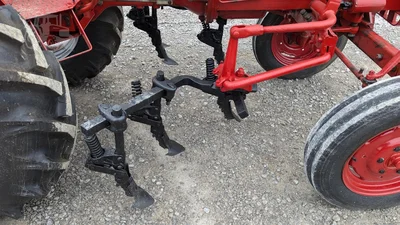 USED 1982 INTERNATIONAL 274