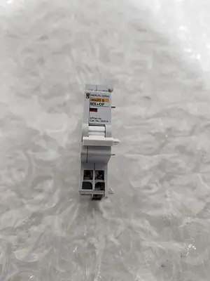 SQUARE D SCHNEIDER ELECTRIC SHUNT TRIP MG26974 9117000500200