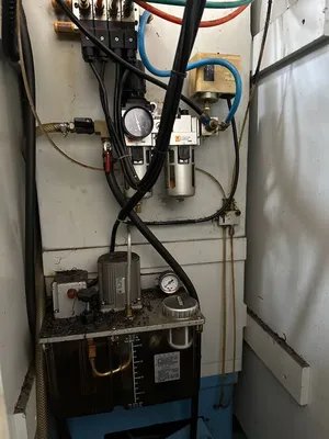 William Watts Gladiator 650 Vertical Machining Centers | Charter Auctions (3)