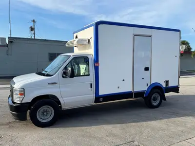 Used 2023 FORD E-350 Reefer Trucks Florida US | Truck and Van Outlet #1509231