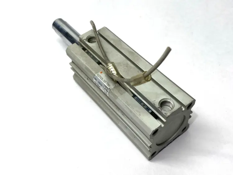 Used SMC PNEUMATIC CYLINDER 32MM BORE 75MM STROKE Pneumatic Cylinders | Maverick Industrial Sales #1106208